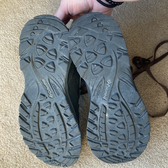Columbia women’s hiking boots size 9 - Picture 8 of 8